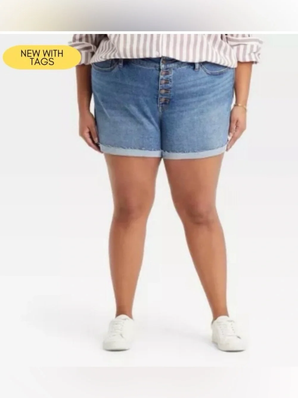NWT Ava & Viv Mid Rise Jean Shorts size 20W